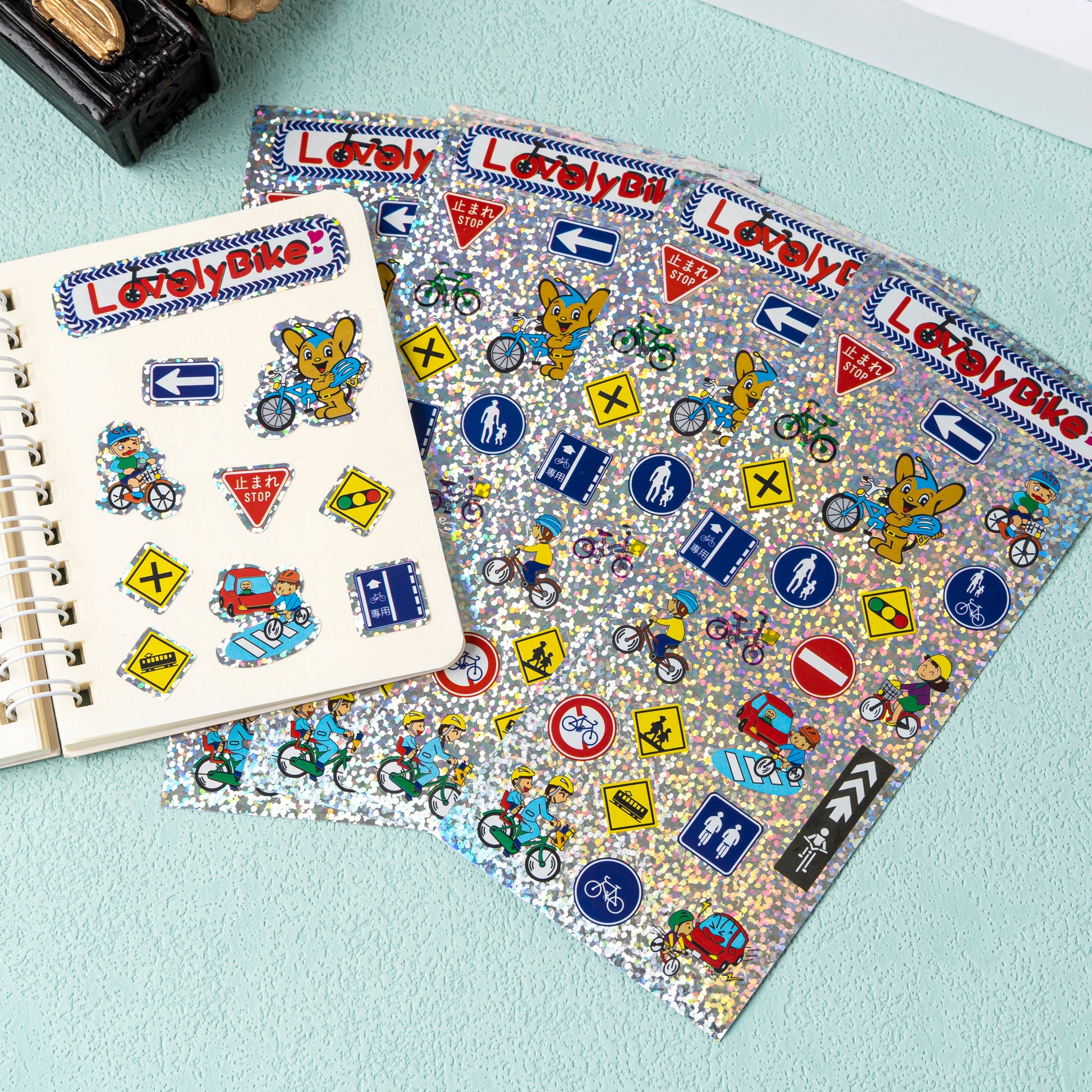 定制公司标志可打印聚氯乙烯乙烯基不干胶纸整页紫外印刷镀金全息卡通标签贴纸