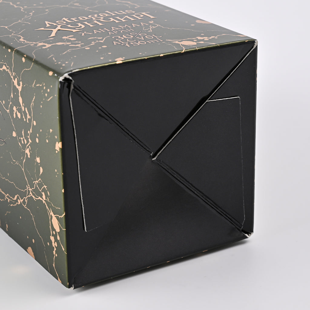 酒盒定制高级感白酒红酒茶叶礼盒烫金浮雕双插银卡盒包装盒定制